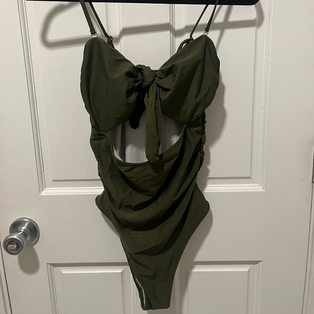 NWOT Bathing Suit